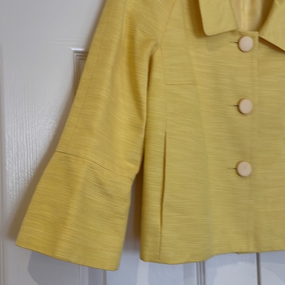 Yellow spring jacket, cotton/silk, with ¾ length bell-bottom sleeves. Size 8 - Picture 2 of 6